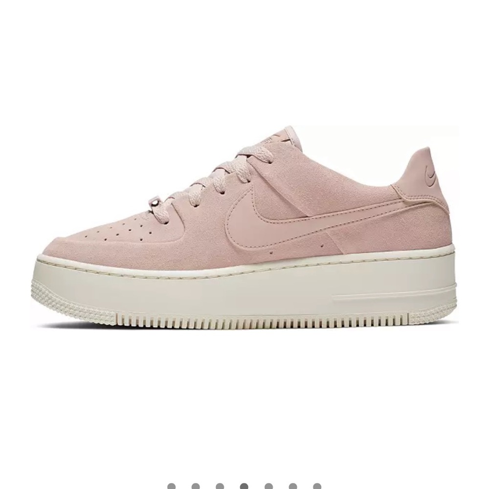 Nike Air Force 1 Sneakers